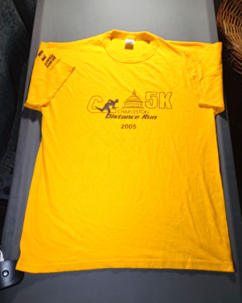 Russell Athletic NuBlend Men's M Yellow Charleston Distance Run 5K 2005 Tee